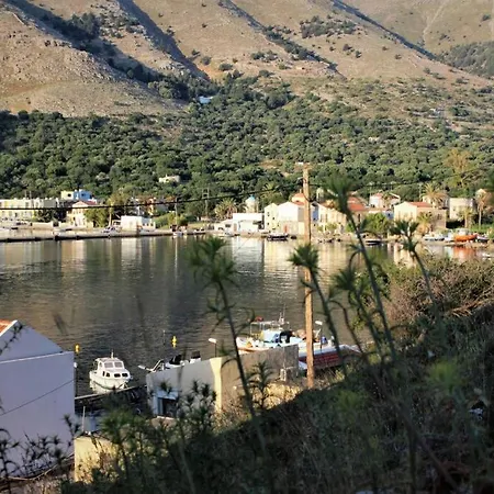 بيت للعطل Heliopetra 2 *